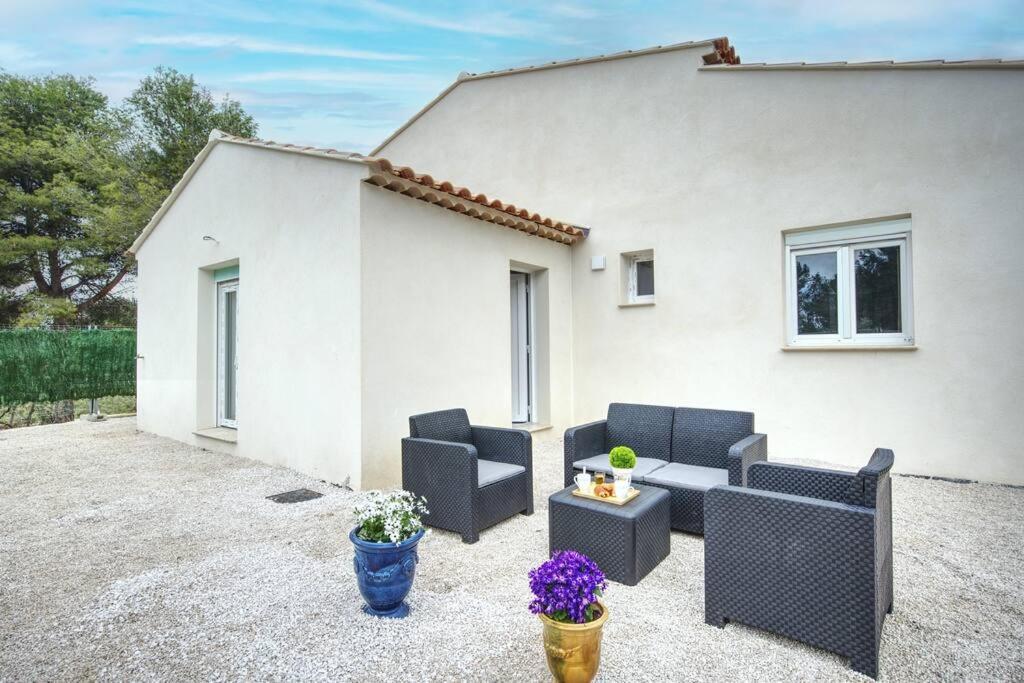 Appt P2 De 1 A 6 Pers A Rognac Apartamento Exterior foto