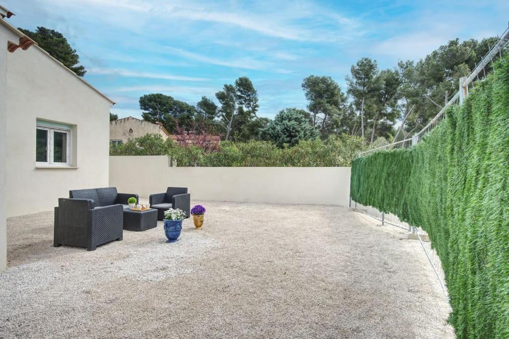 Appt P2 De 1 A 6 Pers A Rognac Apartamento Exterior foto